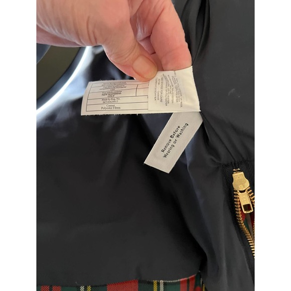 JCREW Mountain Christmas Tartan Puffer Vest Red/Green/Mult Size S - Picture 6 of 9